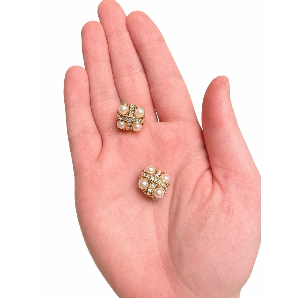 Vintage Signed Napier Faux Pearl & Rhinestone Clip-On Earrings – Gold Tone